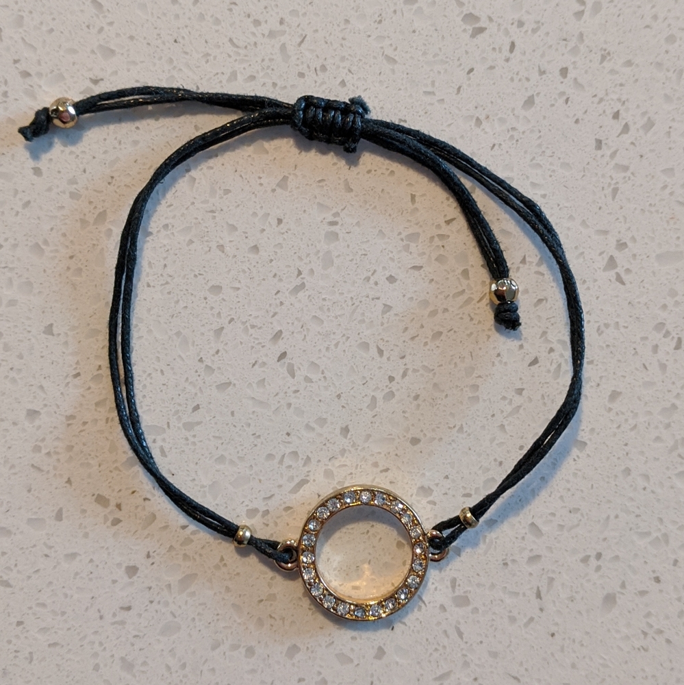 Express pave circle cord bracelet